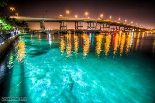 When’s the best time to snorkel in Blue Heron Bridge